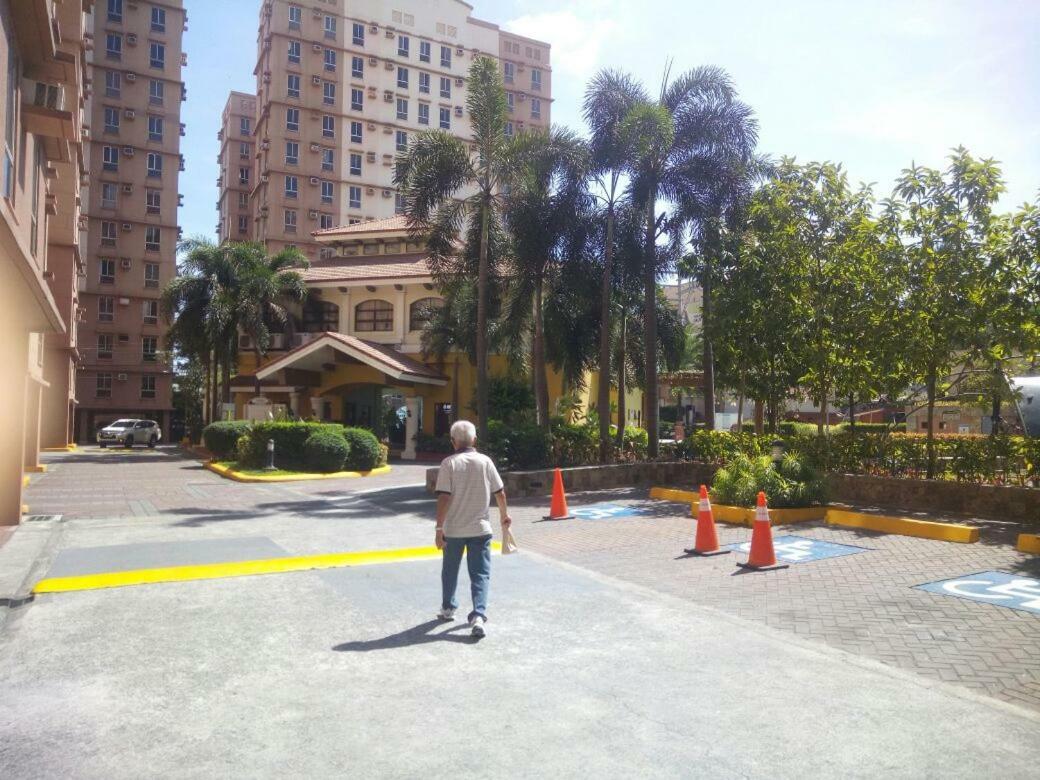 Апартаменты 2Br Avida Tower Near Naia Airport Манила Экстерьер фото